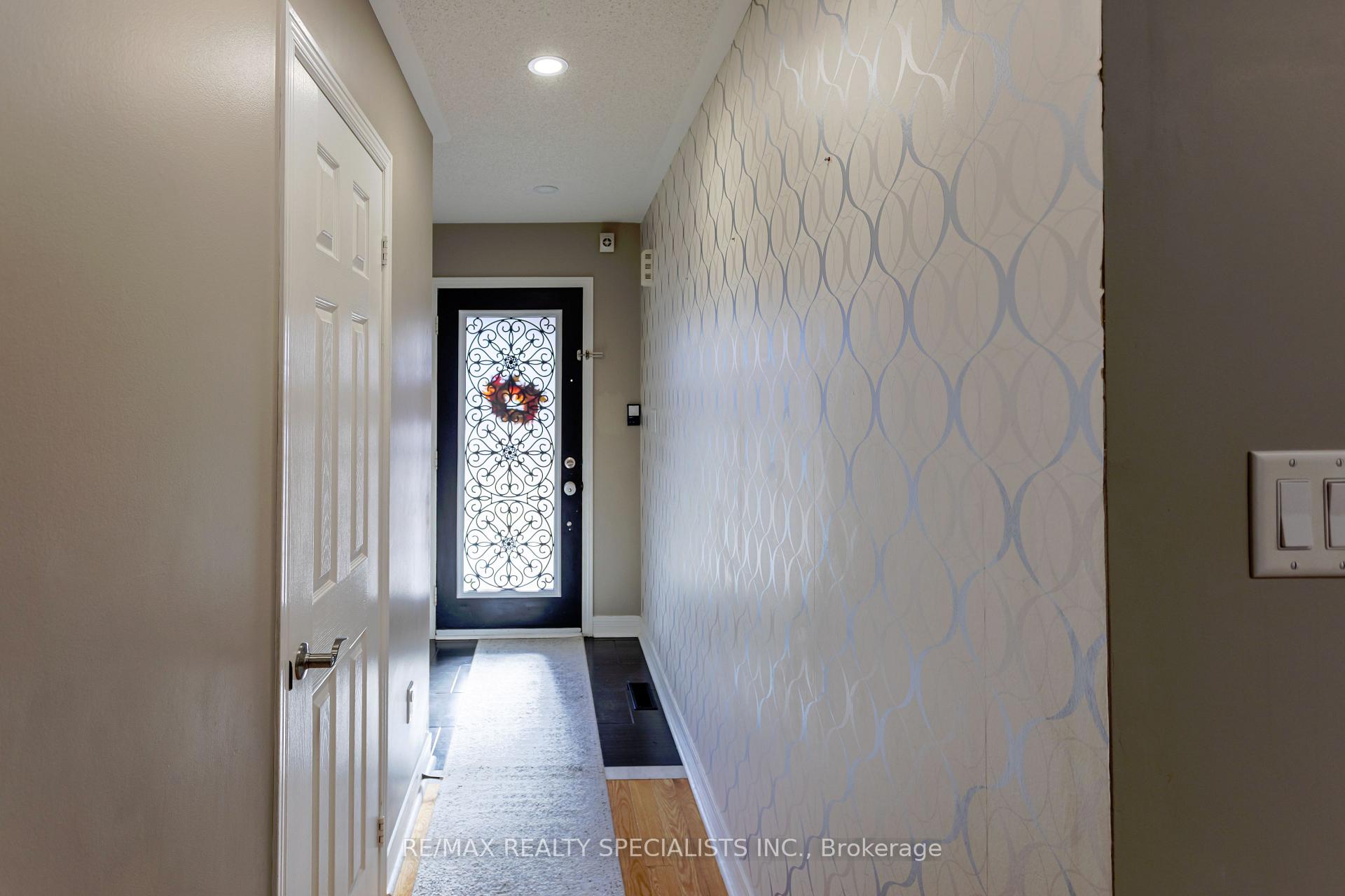 Photo 10 of 75 David Todd Avenue, Vaughan, Sonoma Heights — HOMEH