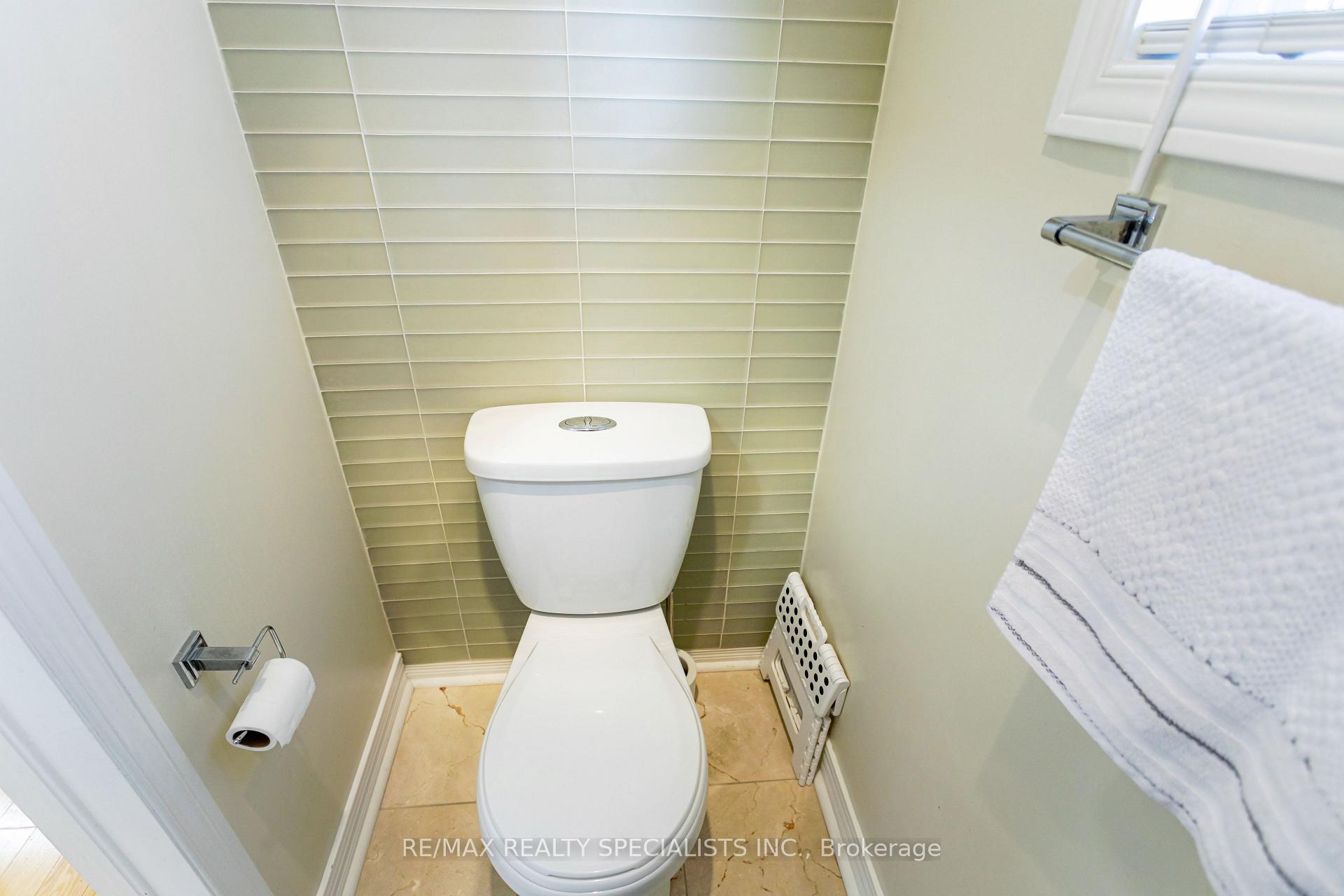 Photo 12 of 75 David Todd Avenue, Vaughan, Sonoma Heights — HOMEH