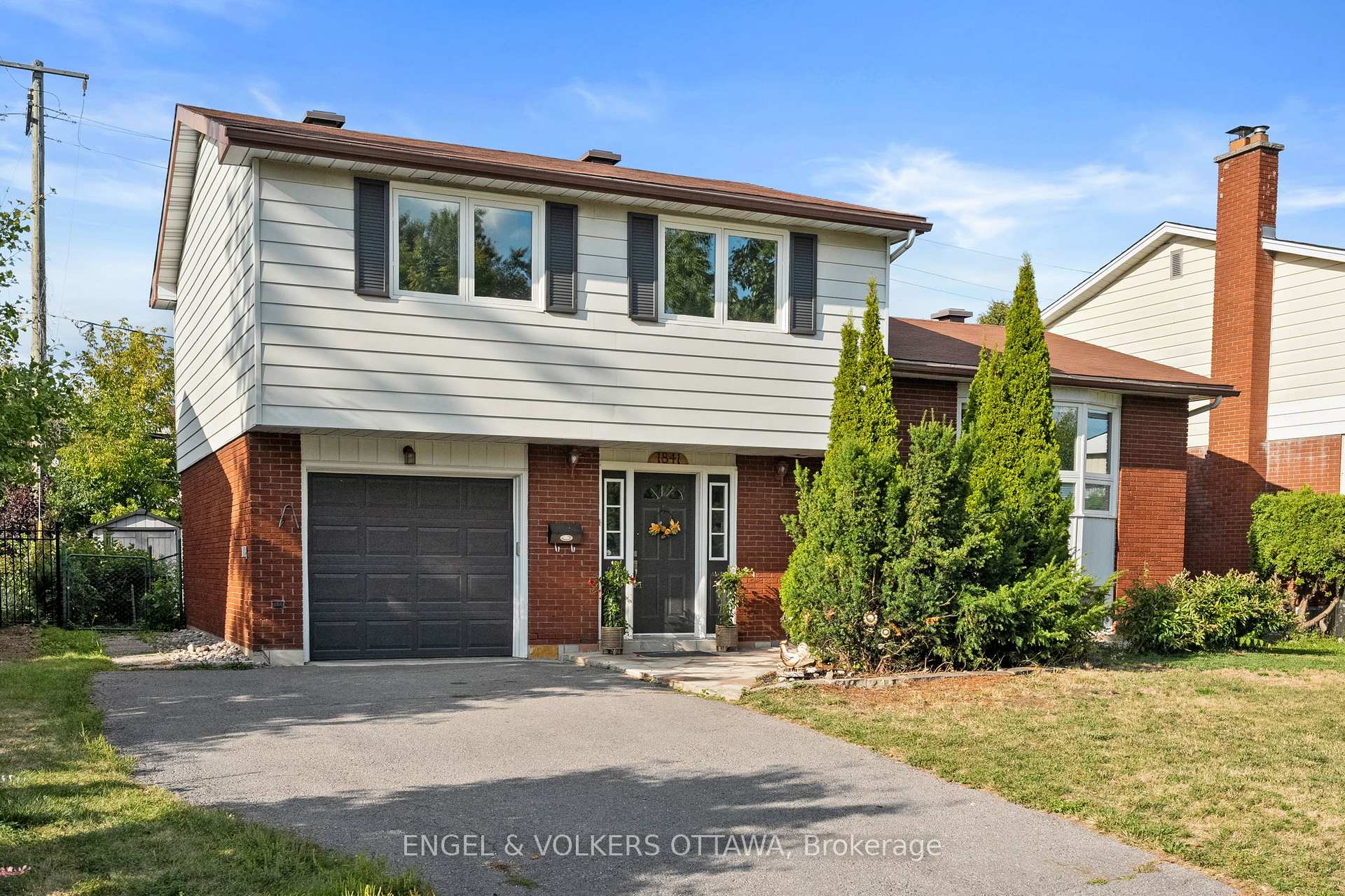 Photo 1 of 1841 Lorraine Avenue, Ottawa, Guildwood Estates - Urbandale Acres — HOMEH