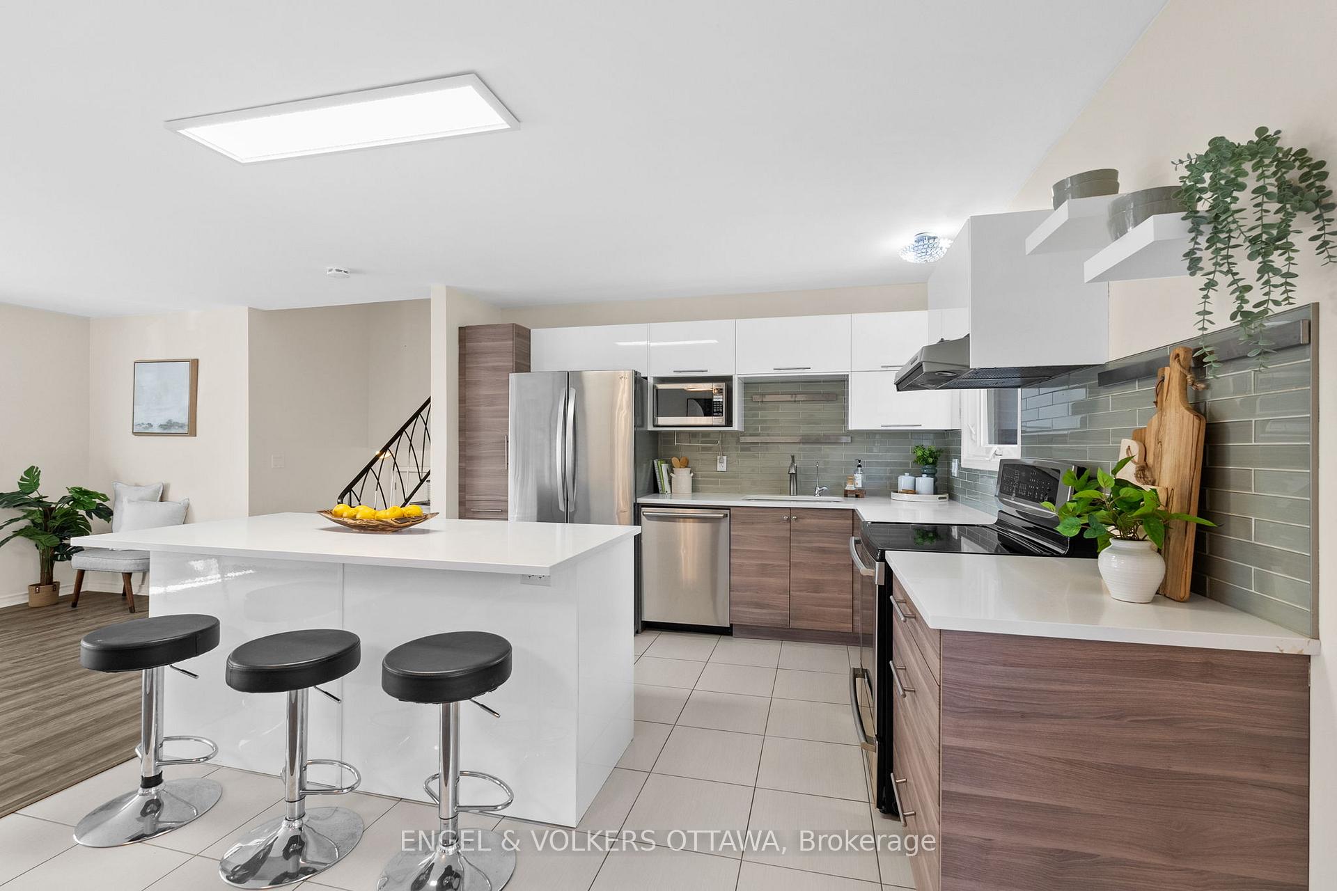 Photo 13 of 1841 Lorraine Avenue, Ottawa, Guildwood Estates - Urbandale Acres — HOMEH