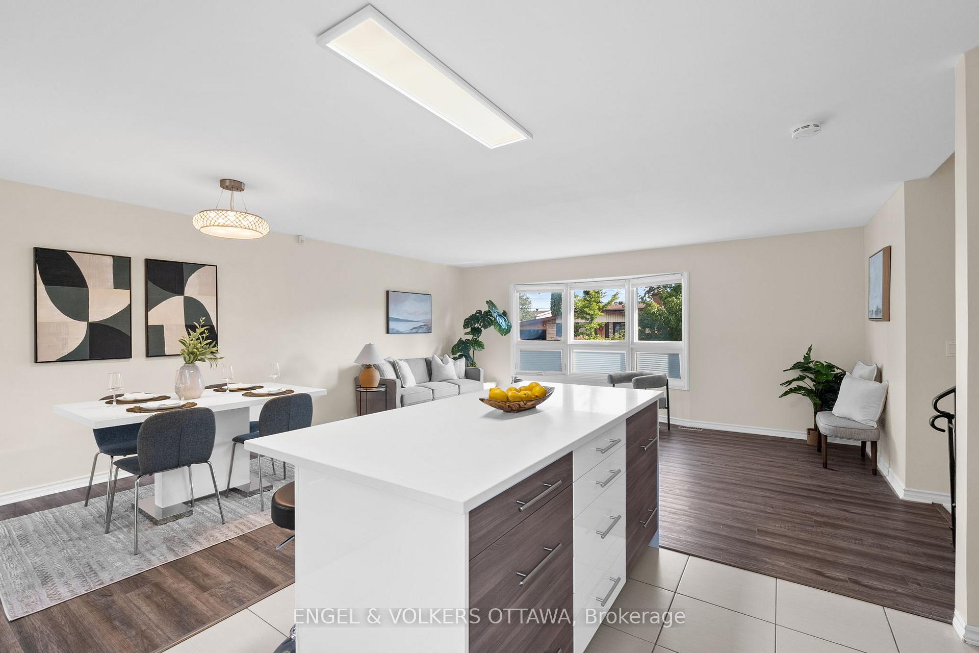 Photo 14 of 1841 Lorraine Avenue, Ottawa, Guildwood Estates - Urbandale Acres — HOMEH