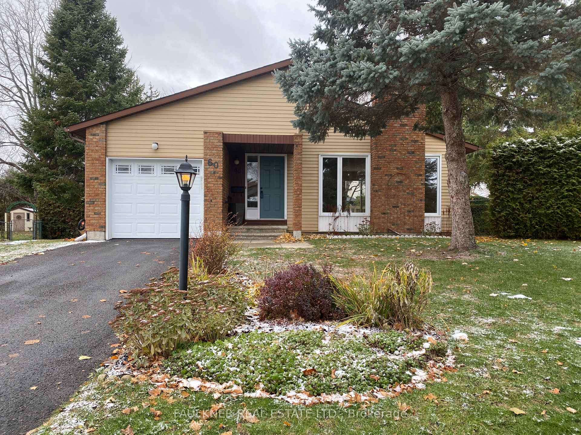 Photo 1 of 60 Melville Drive, Ottawa, Barrhaven - Pheasant Run — HOMEH