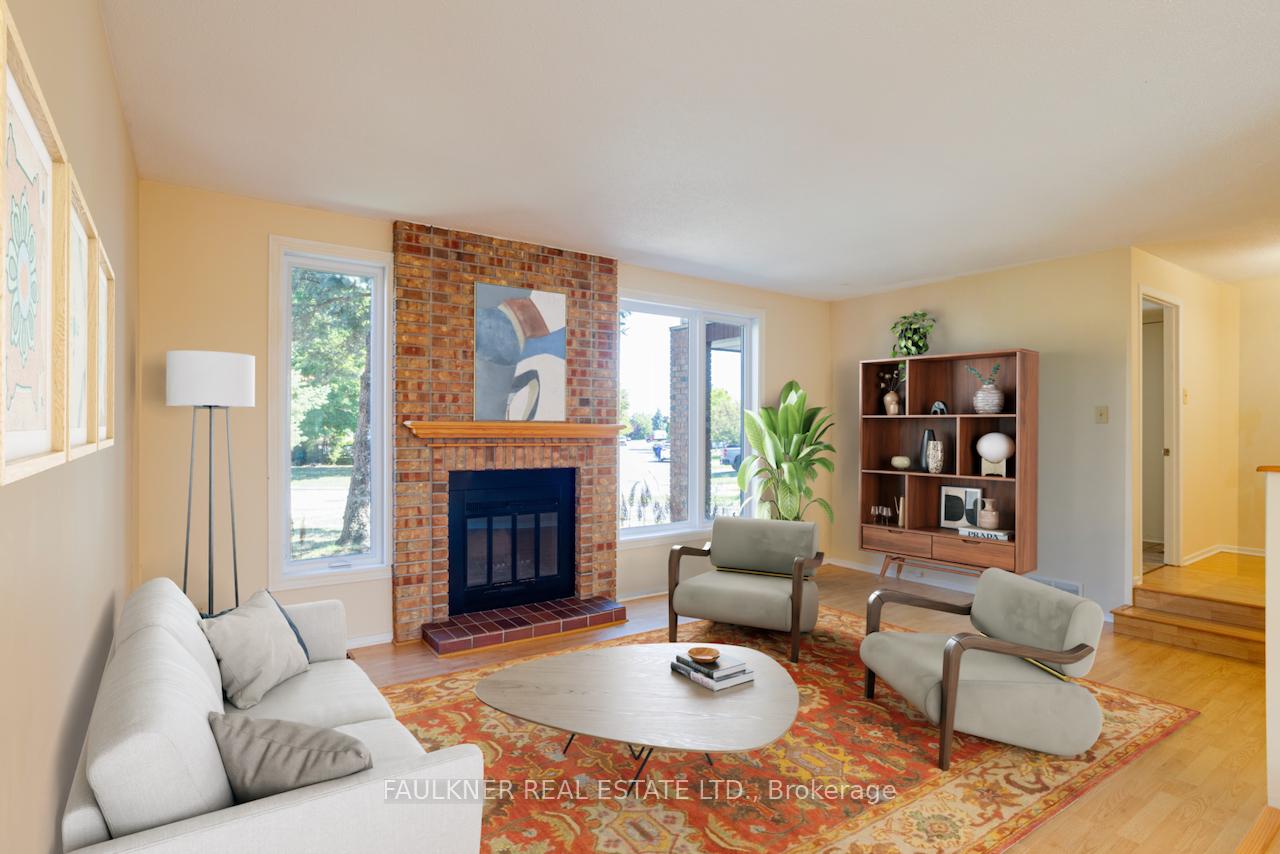 Photo 6 of 60 Melville Drive, Ottawa, Barrhaven - Pheasant Run — HOMEH
