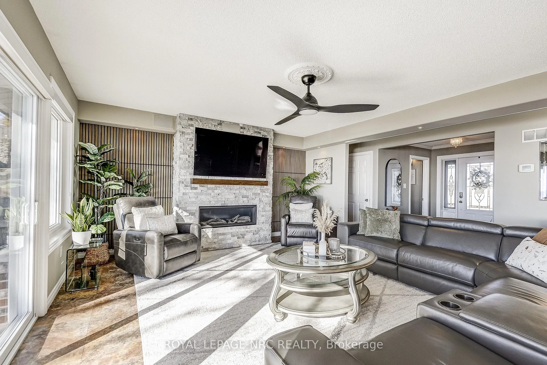 Photo 7 of 10781 Lakeshore Road W, Wainfleet, Lakeshore — HOMEH