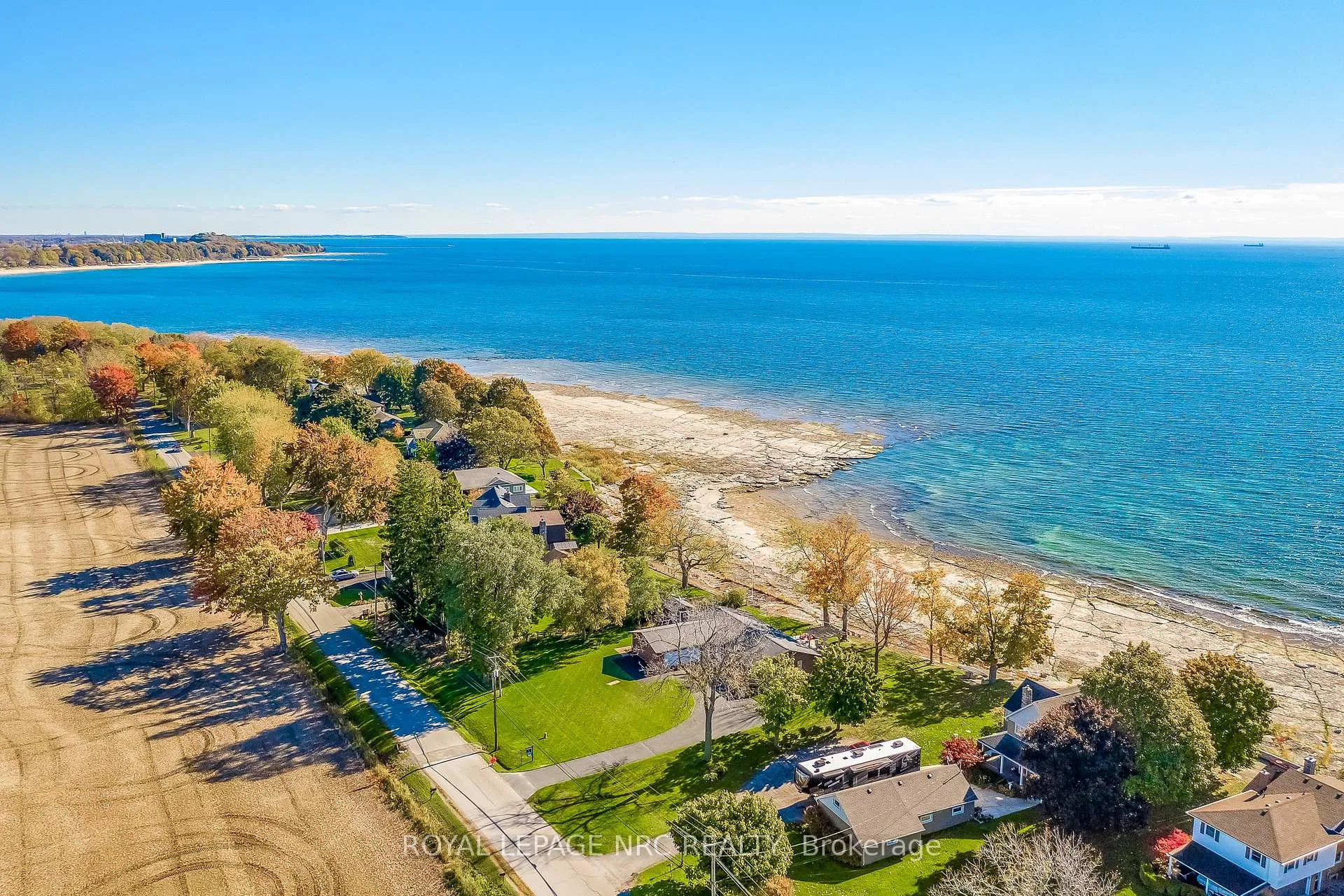 Photo 33 of 10781 Lakeshore Road W, Wainfleet, Lakeshore — HOMEH