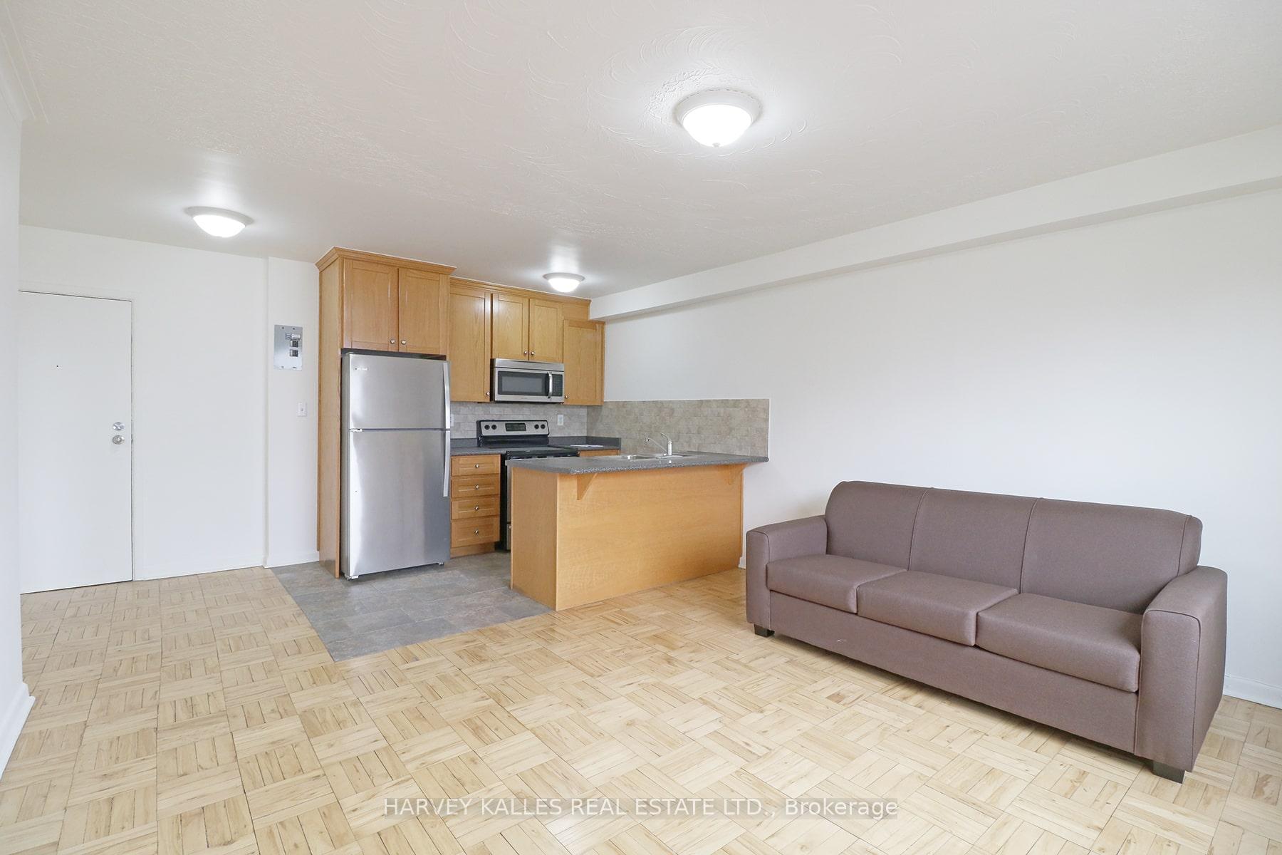 Photo 4 of Unit 207, 500 Gilbert Avenue, Toronto, Caledonia-Fairbank — HOMEH