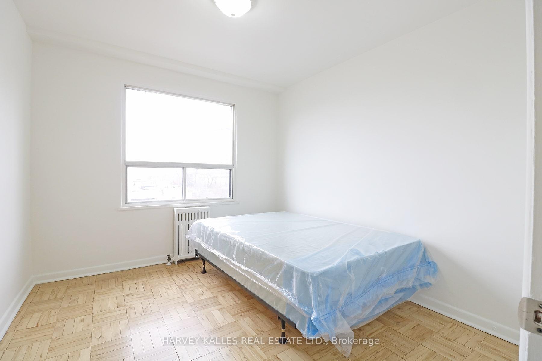 Photo 8 of Unit 207, 500 Gilbert Avenue, Toronto, Caledonia-Fairbank — HOMEH
