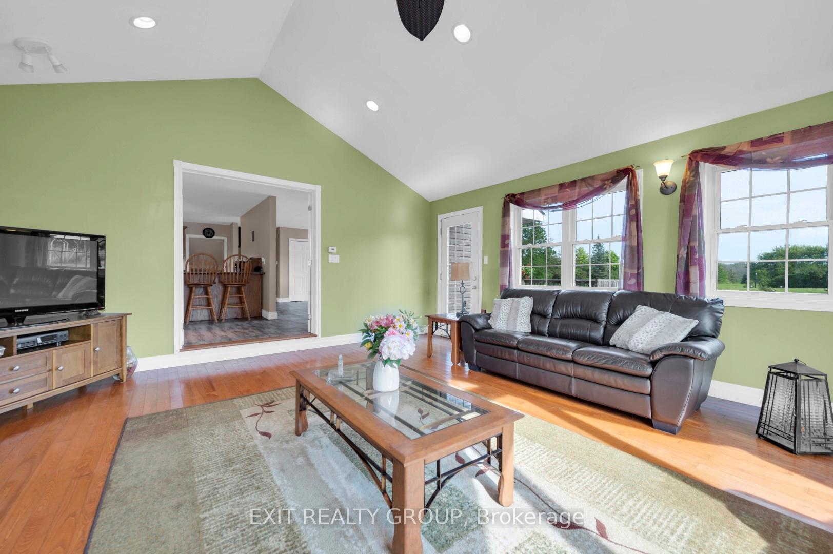 Photo 6 of 2579 Harmony Road, Tyendinaga, Tyendinaga Township — HOMEH