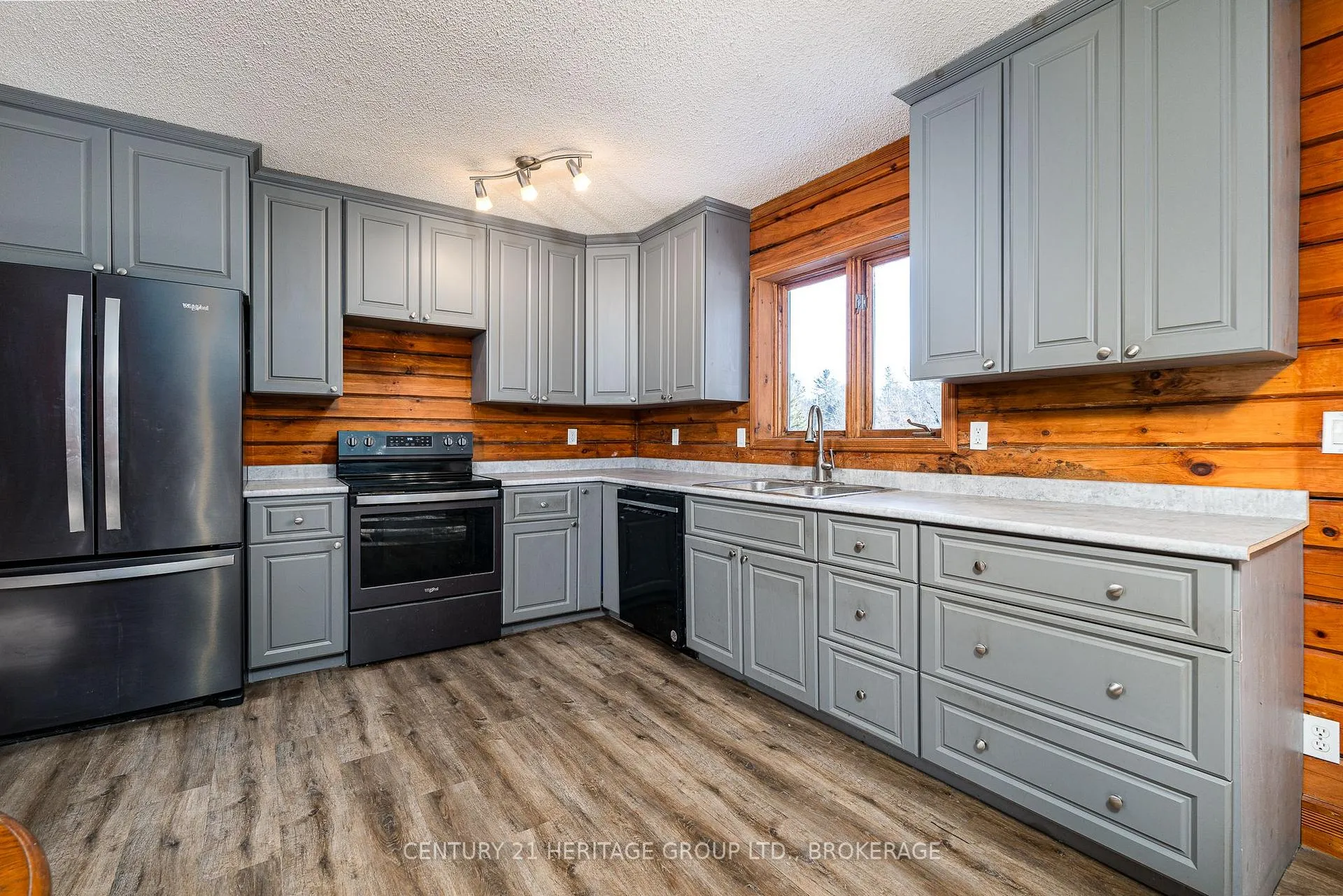 Photo 10 of 19 McCrea Court E, Tweed, Hungerford (Twp) — HOMEH