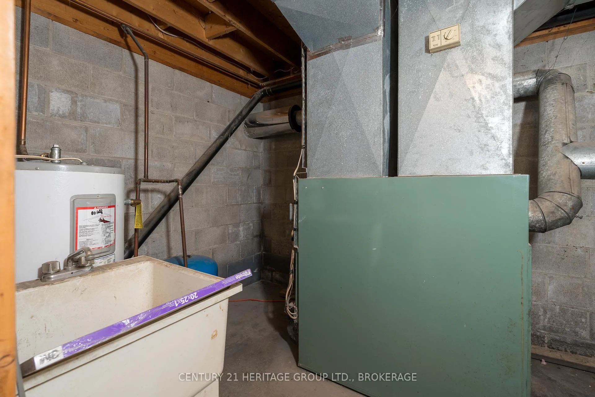 Photo 28 of 19 McCrea Court E, Tweed, Hungerford (Twp) — HOMEH