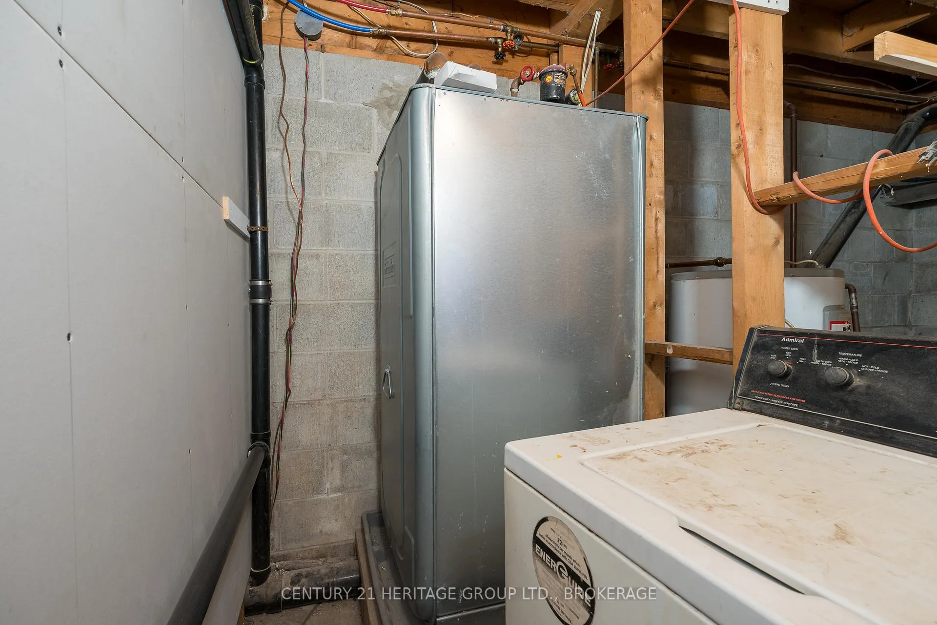 Photo 29 of 19 McCrea Court E, Tweed, Hungerford (Twp) — HOMEH