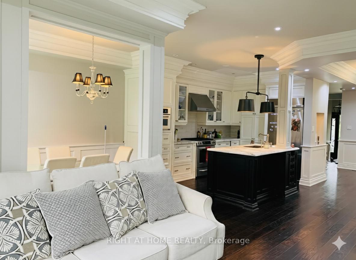 Photo 6 of 174 Lauderdale Drive, Vaughan, Patterson — HOMEH