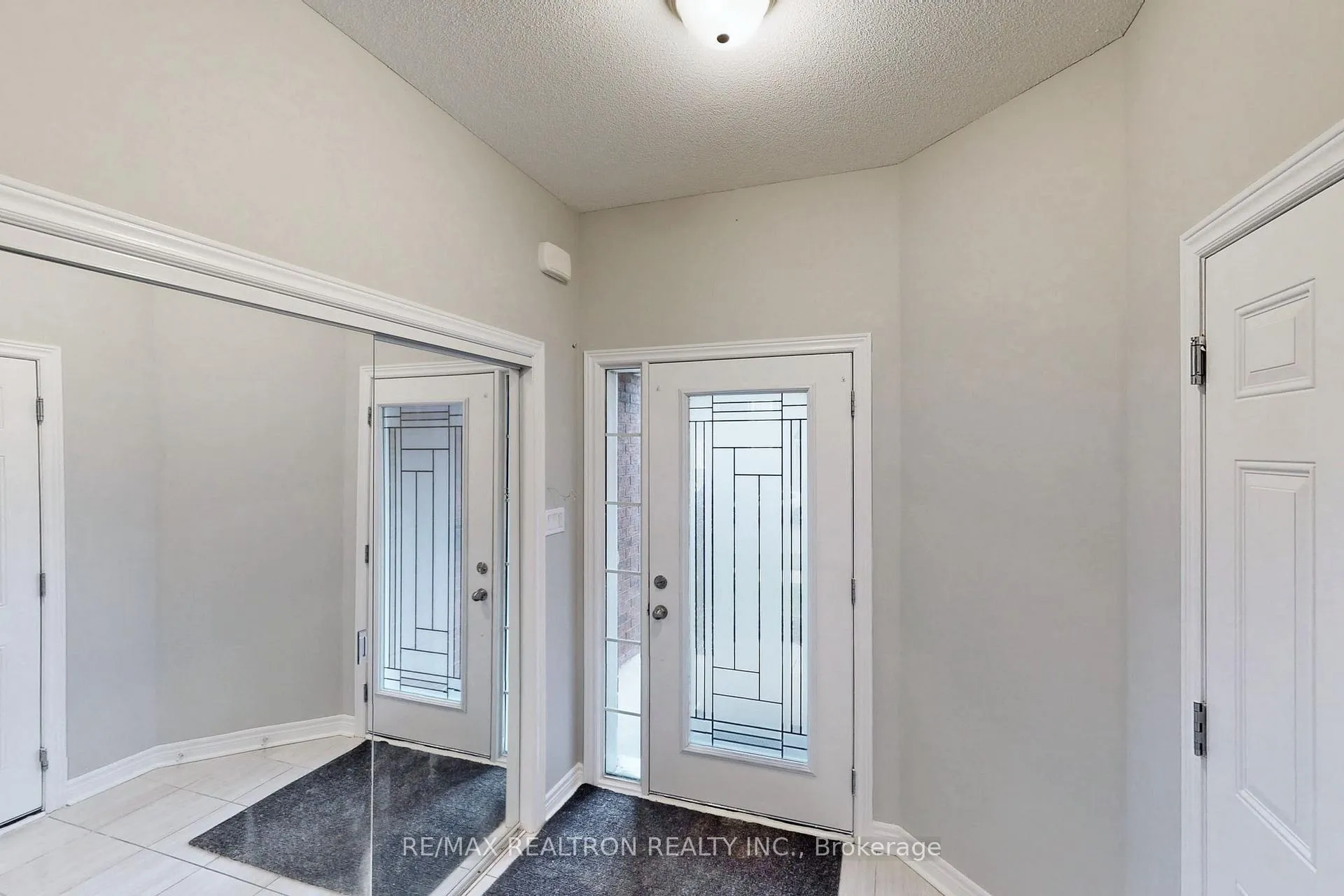 Photo 3 of 156 Leney Street, Ajax, South East — HOMEH