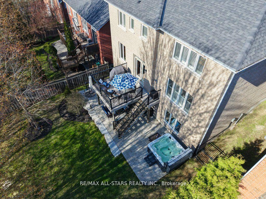 Photo 45 of 64 Button Crescent, Uxbridge — HOMEH