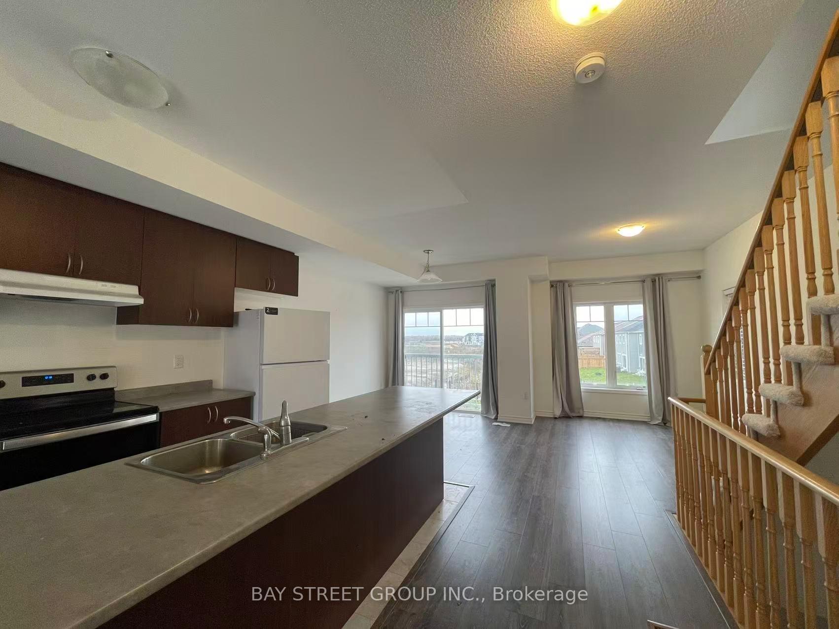 Photo 6 of 53 Shelburne Avenue, Wasaga Beach — HOMEH