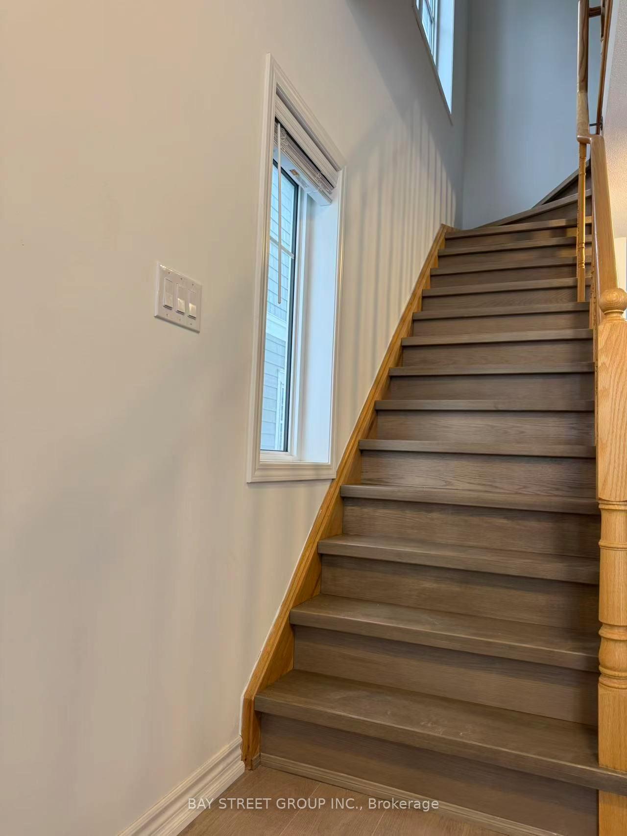 Photo 14 of 53 Shelburne Avenue, Wasaga Beach — HOMEH