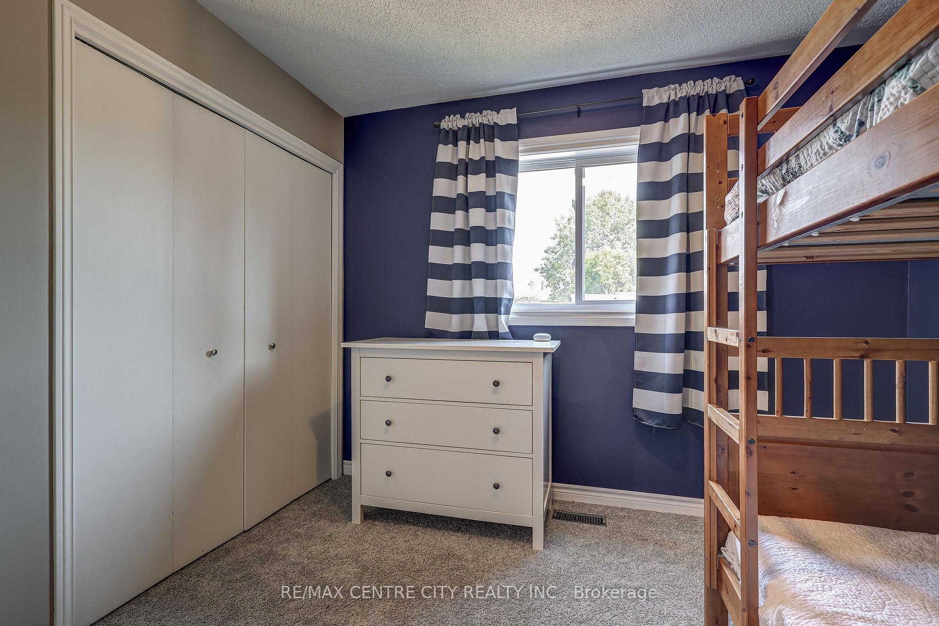 Photo 17 of 25 Hawthorne Crescent, Aylmer — HOMEH