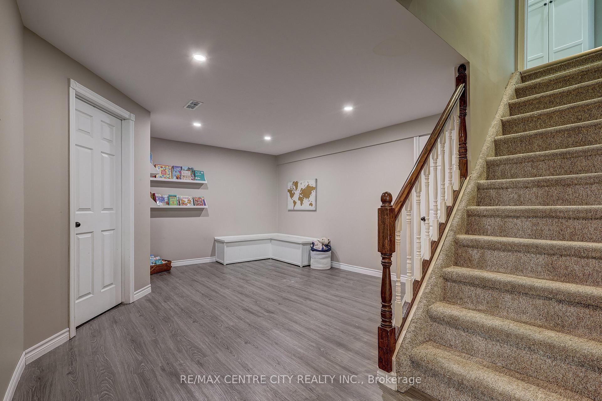 Photo 23 of 25 Hawthorne Crescent, Aylmer — HOMEH