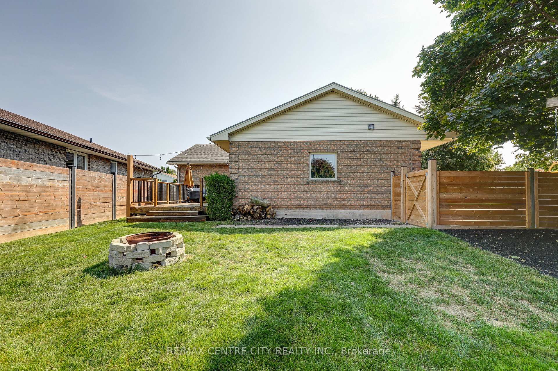 Photo 40 of 25 Hawthorne Crescent, Aylmer — HOMEH
