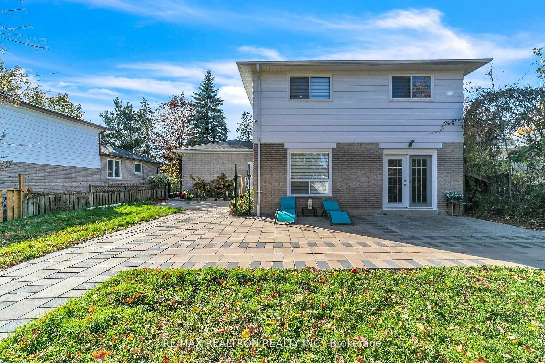 Photo 34 of 4 Boulding Drive, Aurora, Aurora Heights — HOMEH