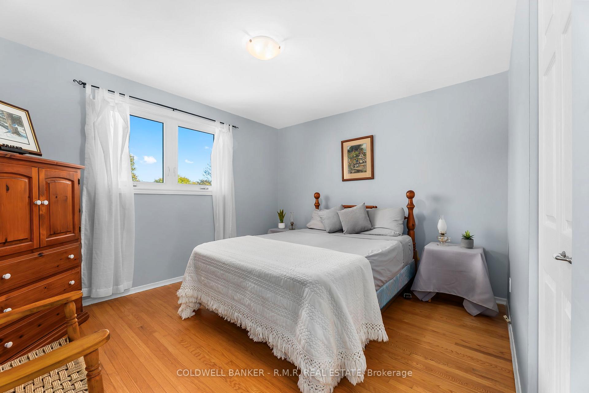 Photo 4 of 93 Cedar Street N, Uxbridge — HOMEH