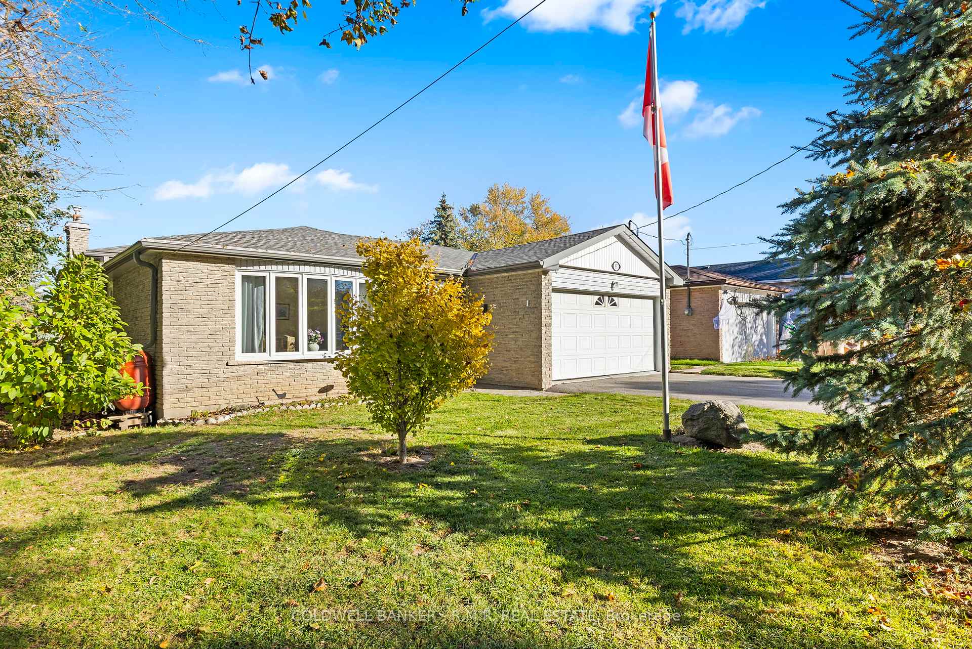 Photo 7 of 93 Cedar Street N, Uxbridge — HOMEH