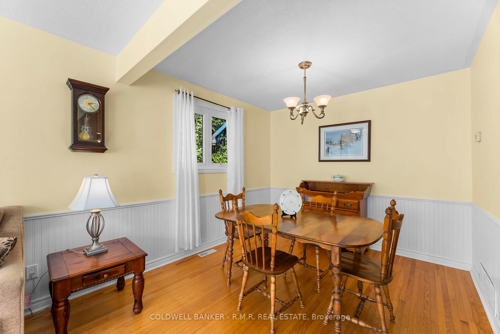 Photo 12 of 93 Cedar Street N, Uxbridge — HOMEH