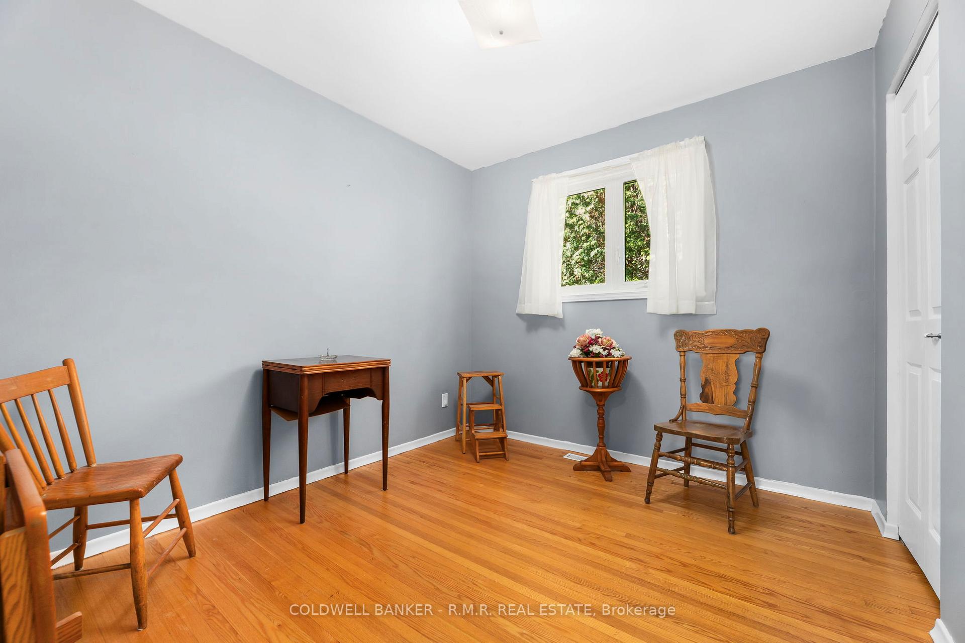 Photo 23 of 93 Cedar Street N, Uxbridge — HOMEH