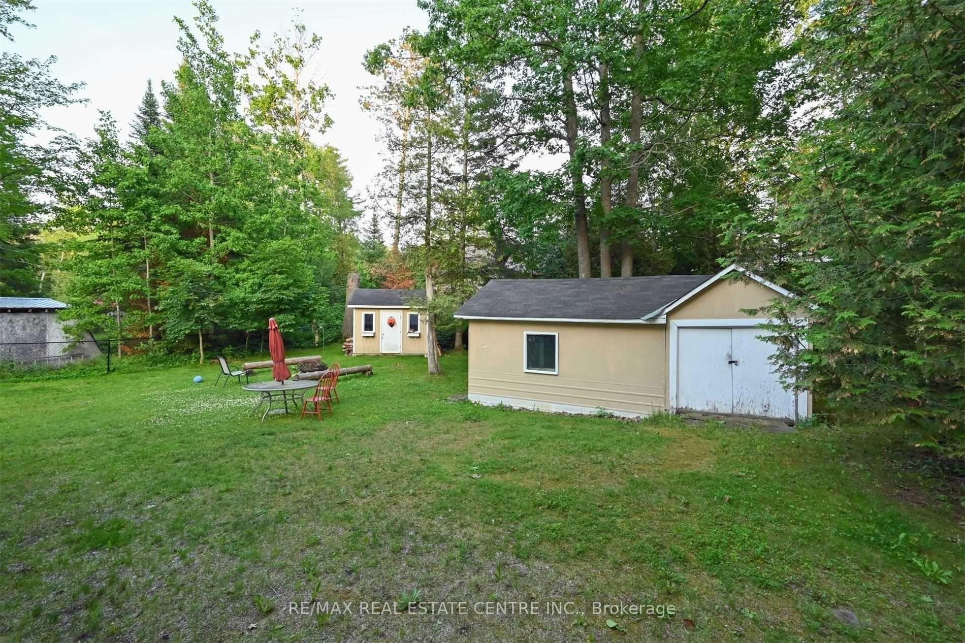 Photo 10 of 143 Allenwood Drive, Wasaga Beach — HOMEH