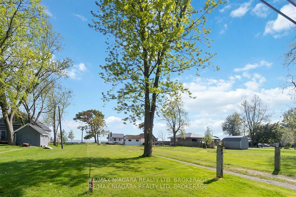 Photo 4 of 10953 Lakeshore Road, Wainfleet, Lakeshore — HOMEH