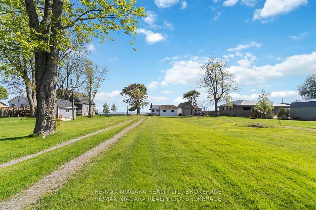 Photo 8 of 10953 Lakeshore Road, Wainfleet, Lakeshore — HOMEH