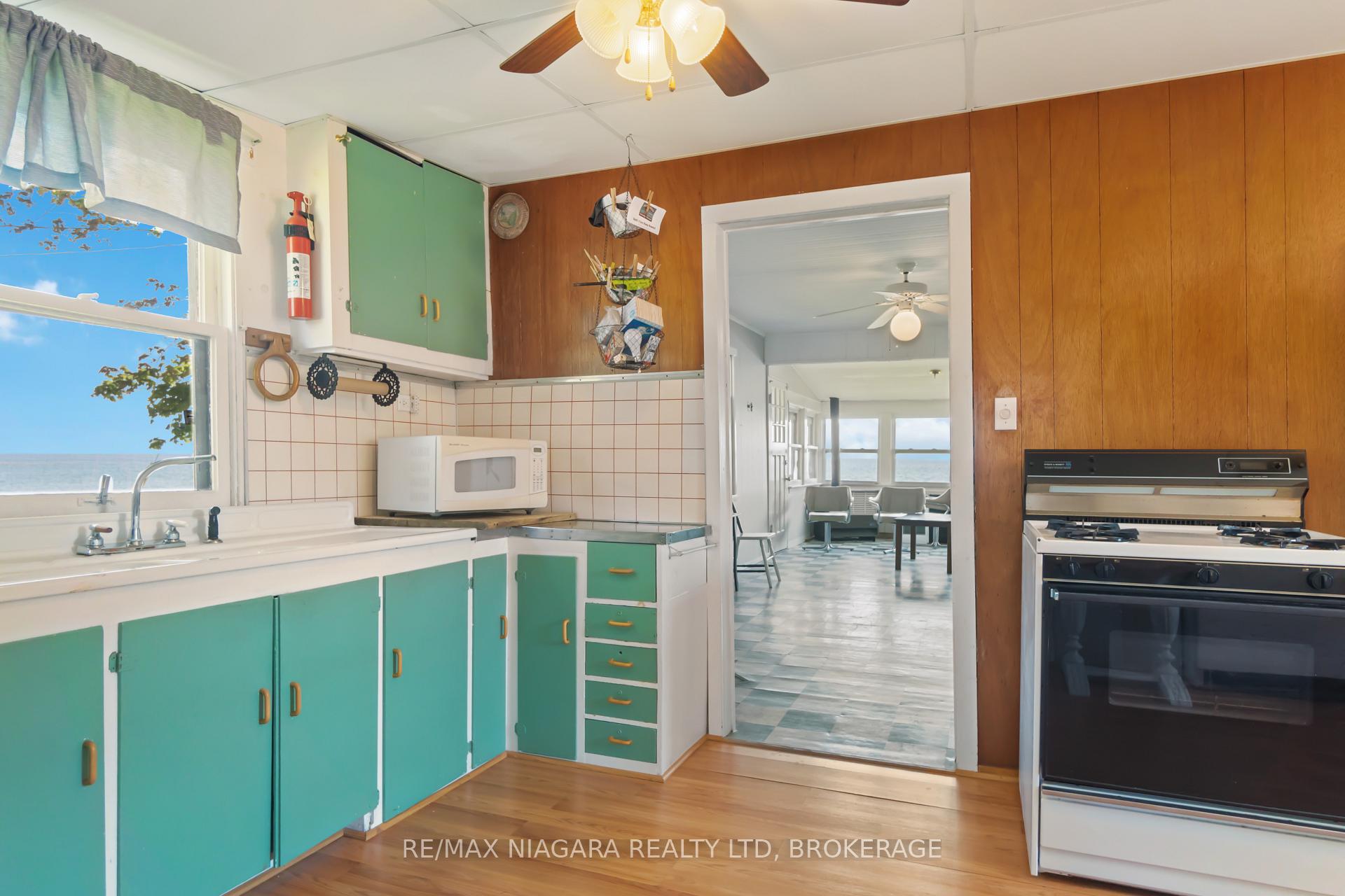 Photo 19 of 10953 Lakeshore Road, Wainfleet, Lakeshore — HOMEH