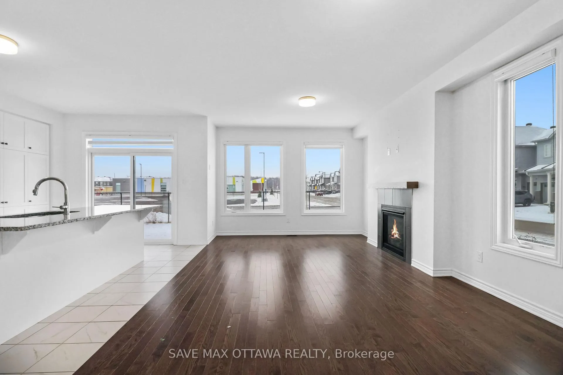 Photo 2 of 270 Turnbuckle Crescent N, Ottawa, Barrhaven - Half Moon Bay — HOMEH
