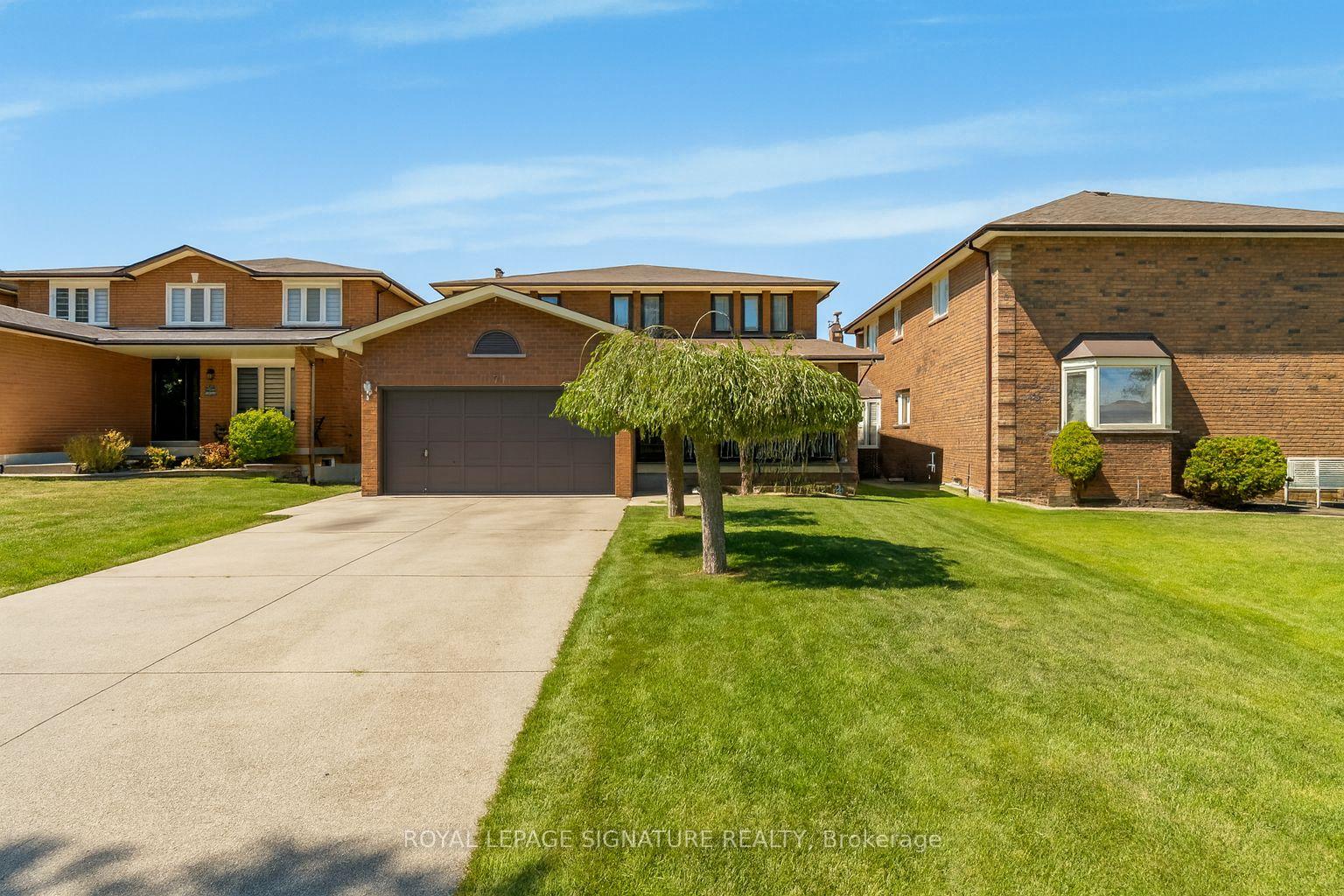 Photo 1 of 71 Marieta Street, Vaughan, East Woodbridge — HOMEH