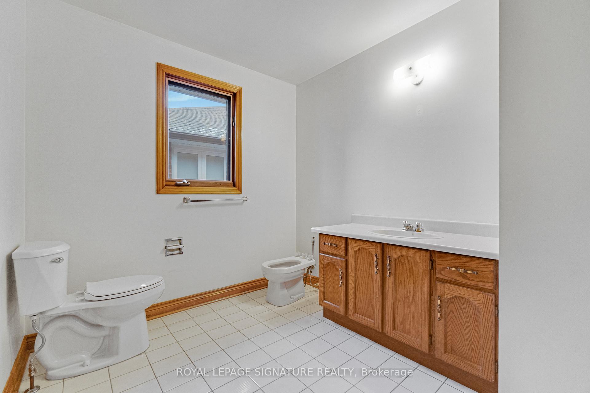 Photo 26 of 71 Marieta Street, Vaughan, East Woodbridge — HOMEH