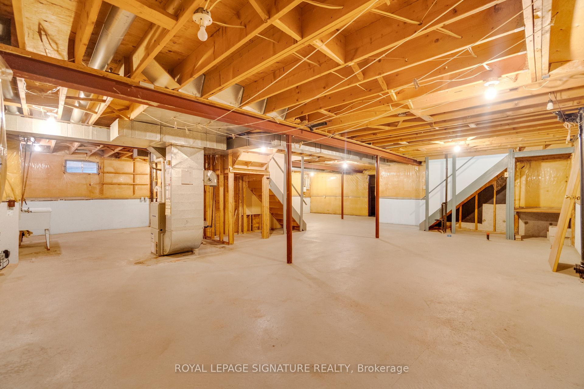 Photo 34 of 71 Marieta Street, Vaughan, East Woodbridge — HOMEH