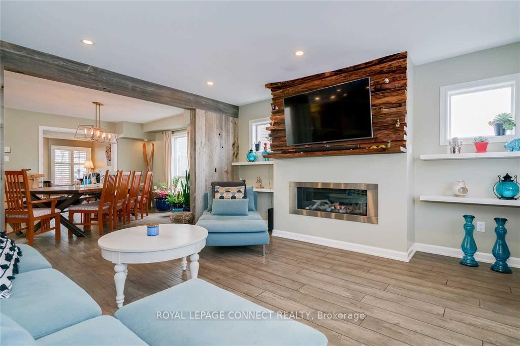 Photo 13 of 63 Warwick Avenue, Ajax, South East — HOMEH