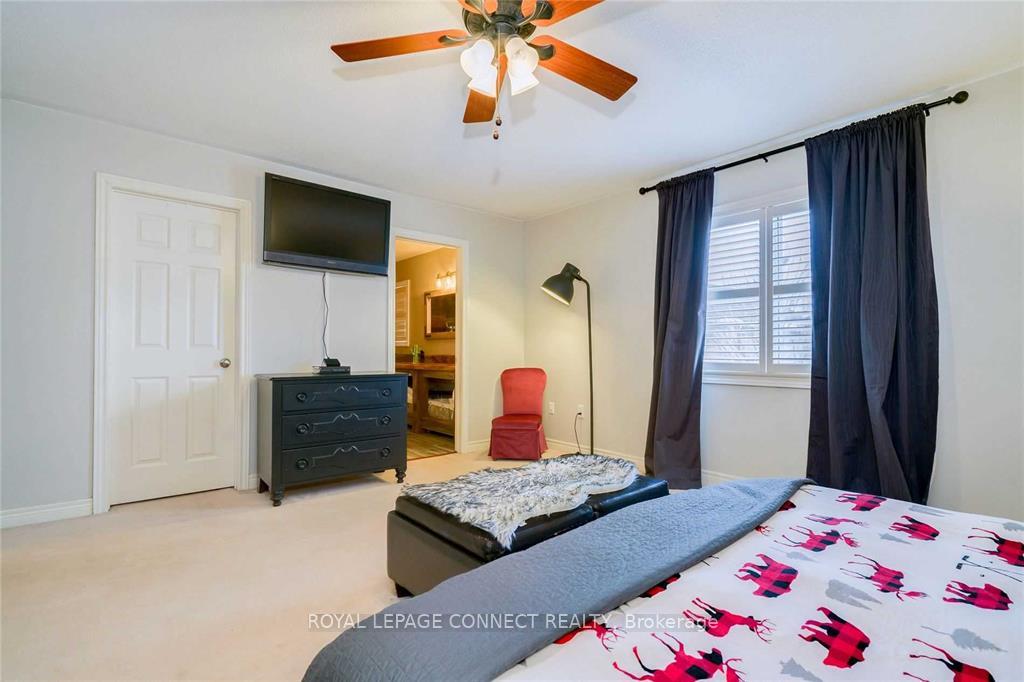 Photo 20 of 63 Warwick Avenue, Ajax, South East — HOMEH