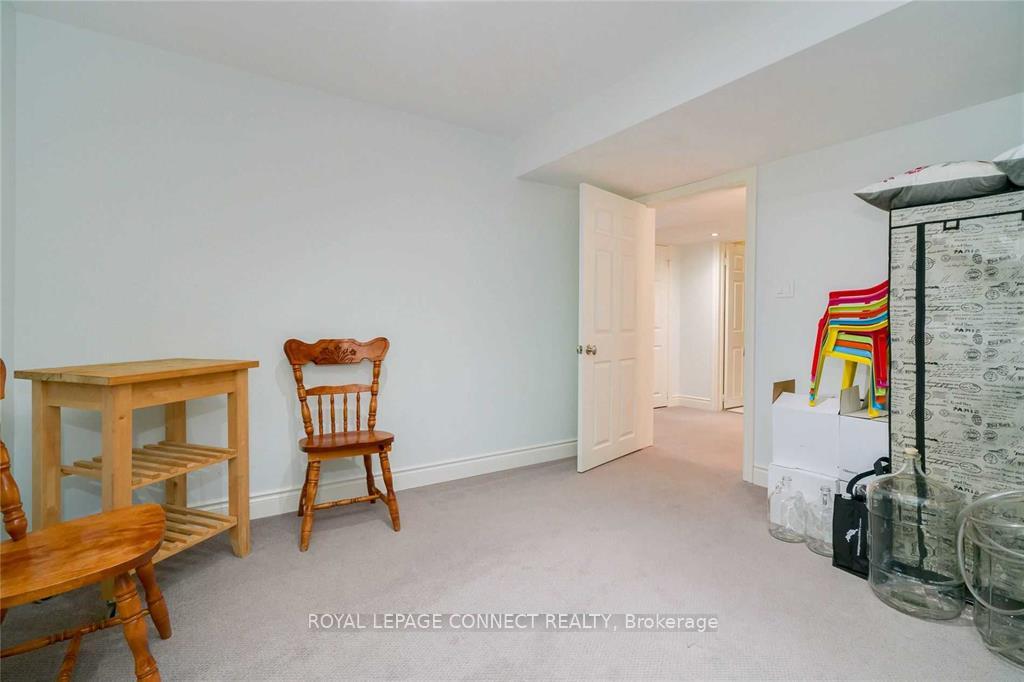 Photo 33 of 63 Warwick Avenue, Ajax, South East — HOMEH