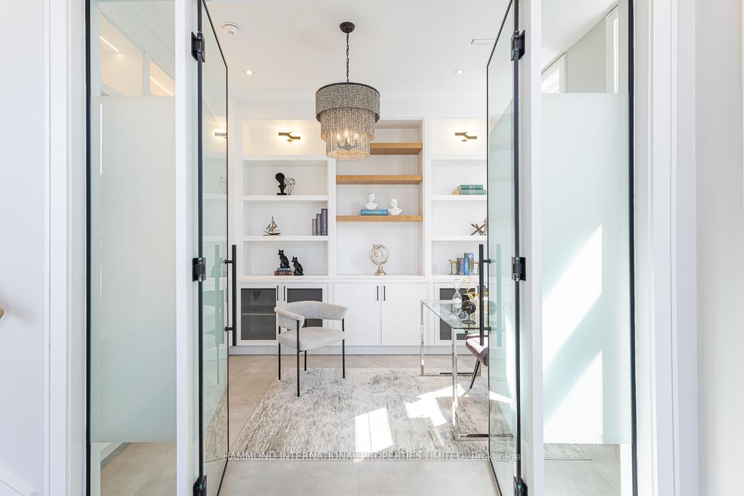 Photo 8 of 117 Crestwood Road, Vaughan, Crestwood-Springfarm-Yorkhill — HOMEH