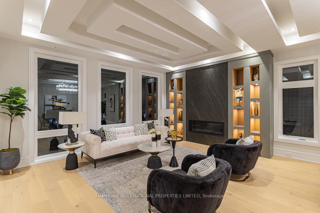 Photo 13 of 117 Crestwood Road, Vaughan, Crestwood-Springfarm-Yorkhill — HOMEH