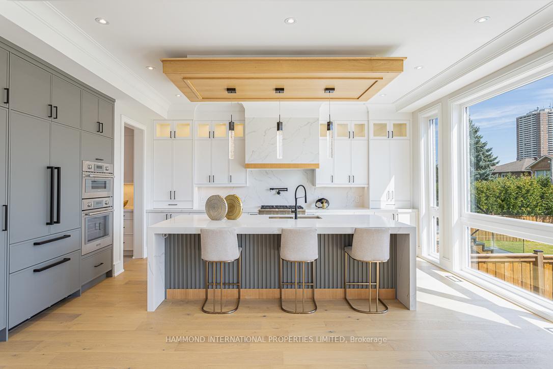Photo 24 of 117 Crestwood Road, Vaughan, Crestwood-Springfarm-Yorkhill — HOMEH