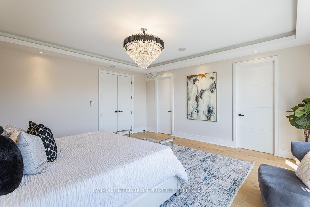 Photo 34 of 117 Crestwood Road, Vaughan, Crestwood-Springfarm-Yorkhill — HOMEH