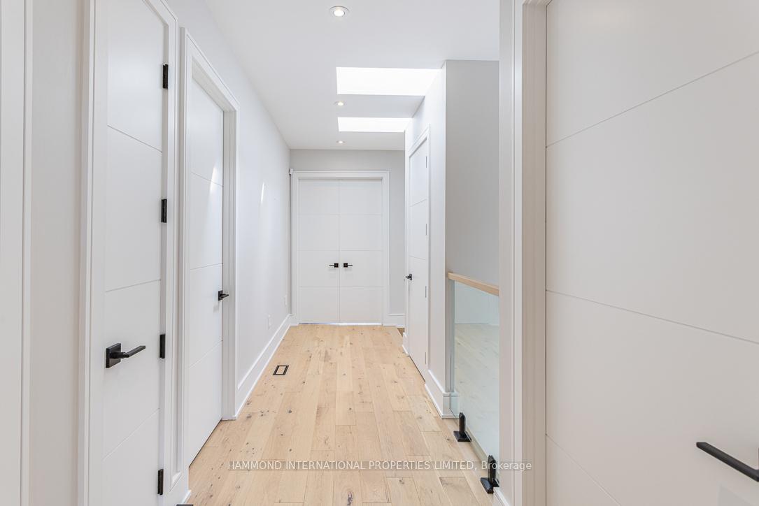 Photo 40 of 117 Crestwood Road, Vaughan, Crestwood-Springfarm-Yorkhill — HOMEH