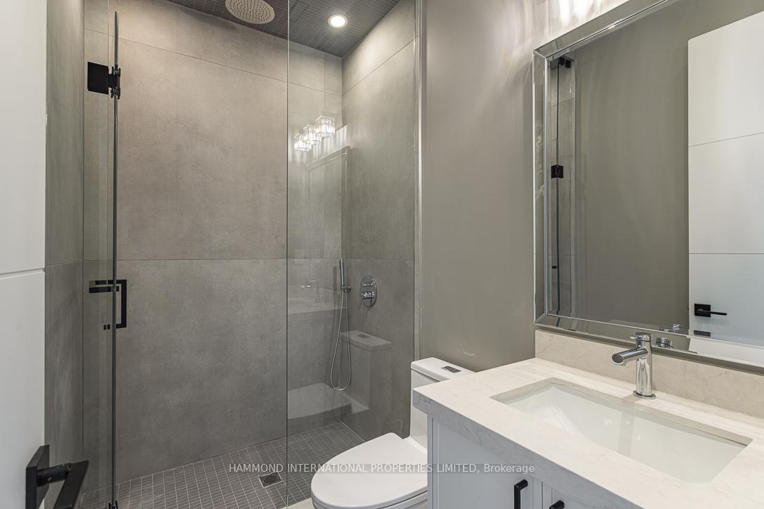 Photo 44 of 117 Crestwood Road, Vaughan, Crestwood-Springfarm-Yorkhill — HOMEH
