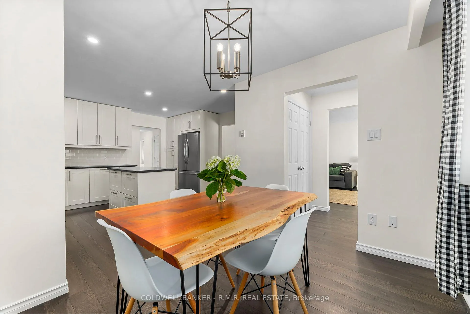 Photo 8 of 42 Marietta Street, Uxbridge — HOMEH