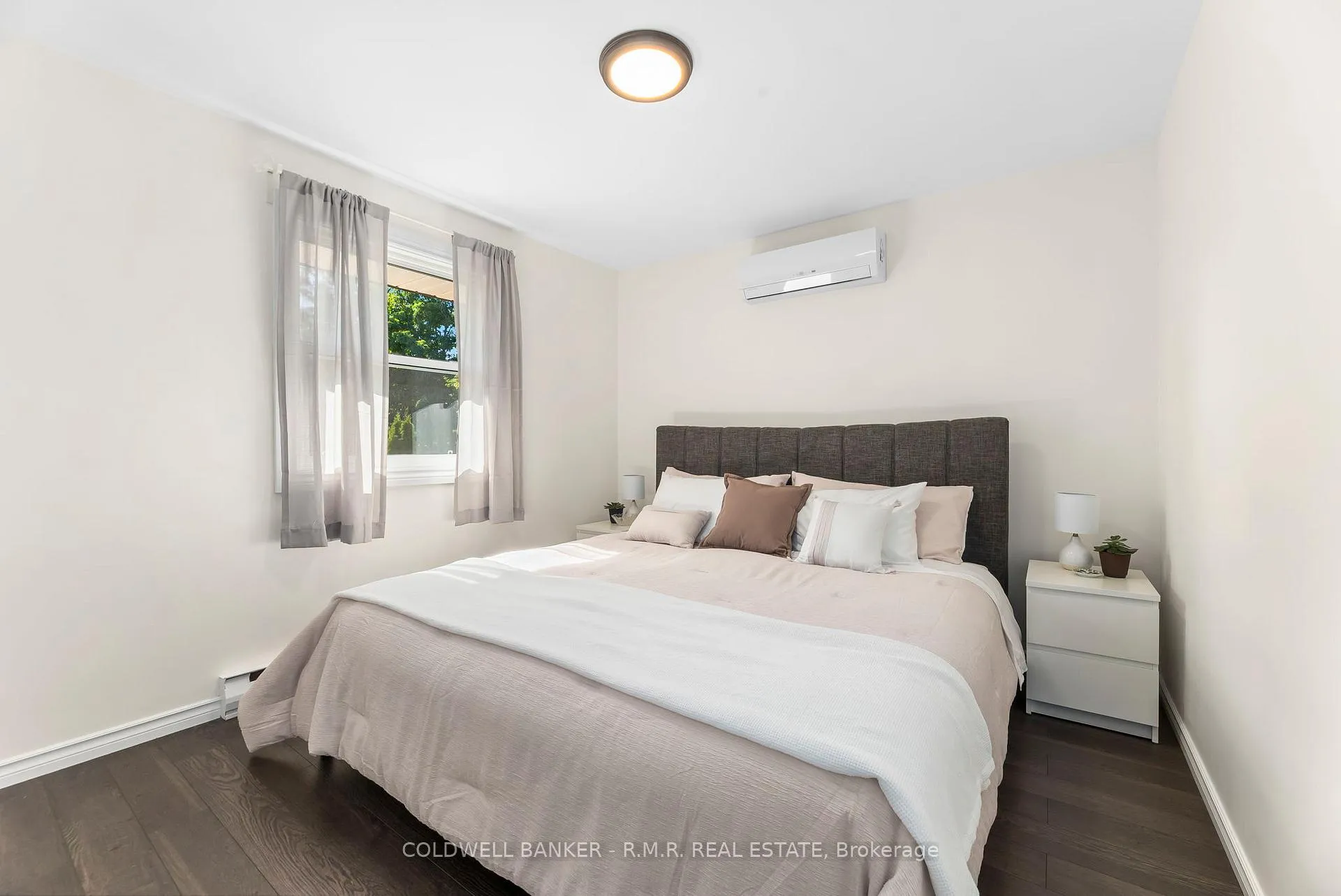 Photo 17 of 42 Marietta Street, Uxbridge — HOMEH