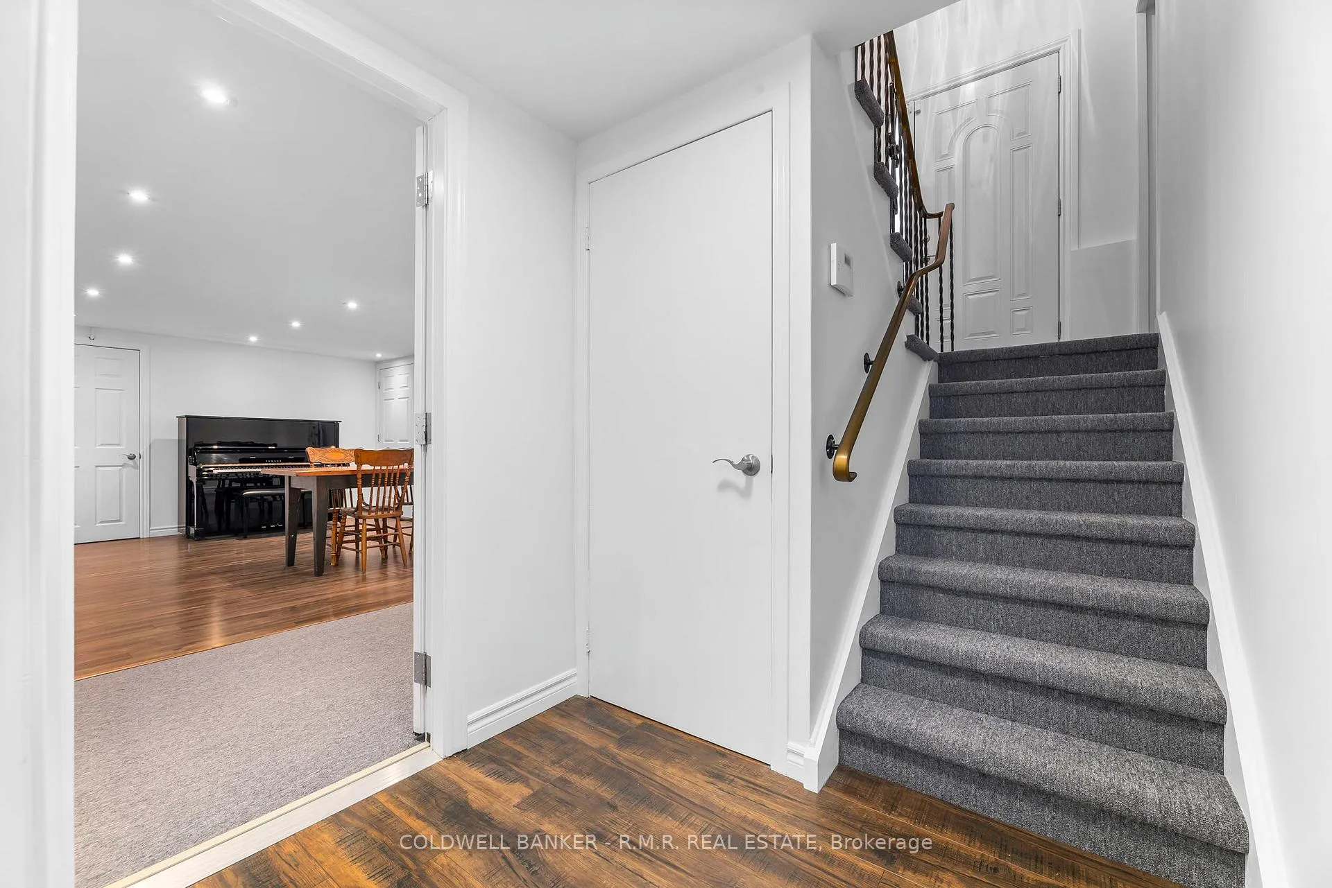 Photo 22 of 42 Marietta Street, Uxbridge — HOMEH