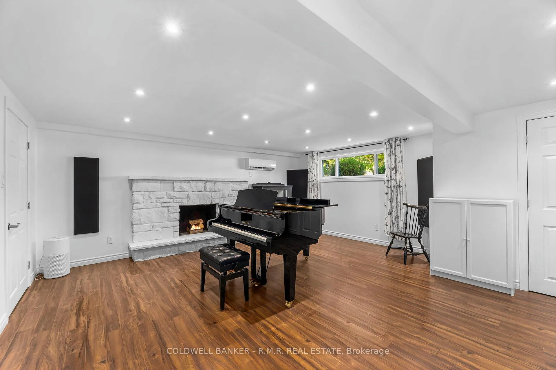 Photo 31 of 42 Marietta Street, Uxbridge — HOMEH