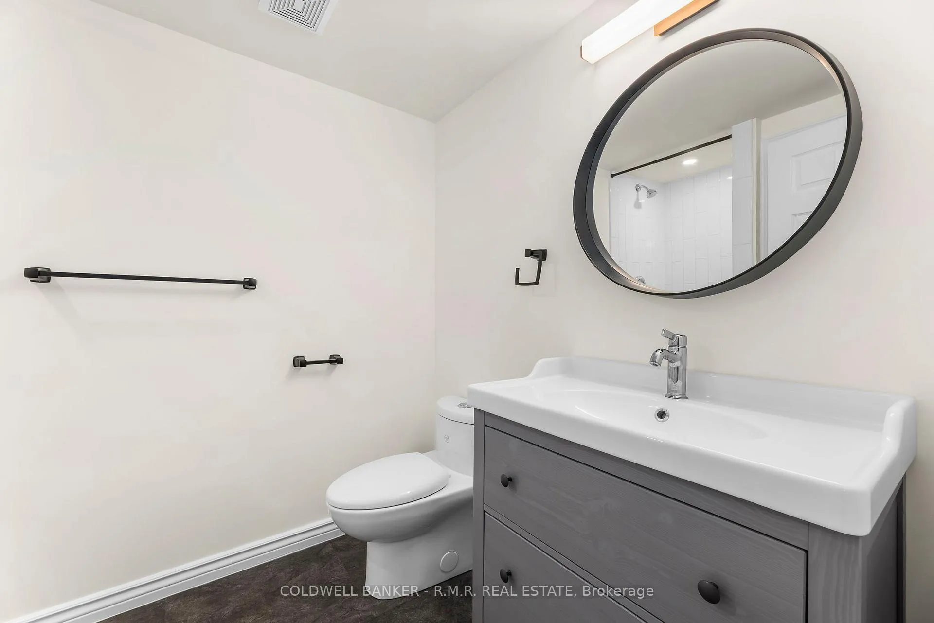 Photo 34 of 42 Marietta Street, Uxbridge — HOMEH